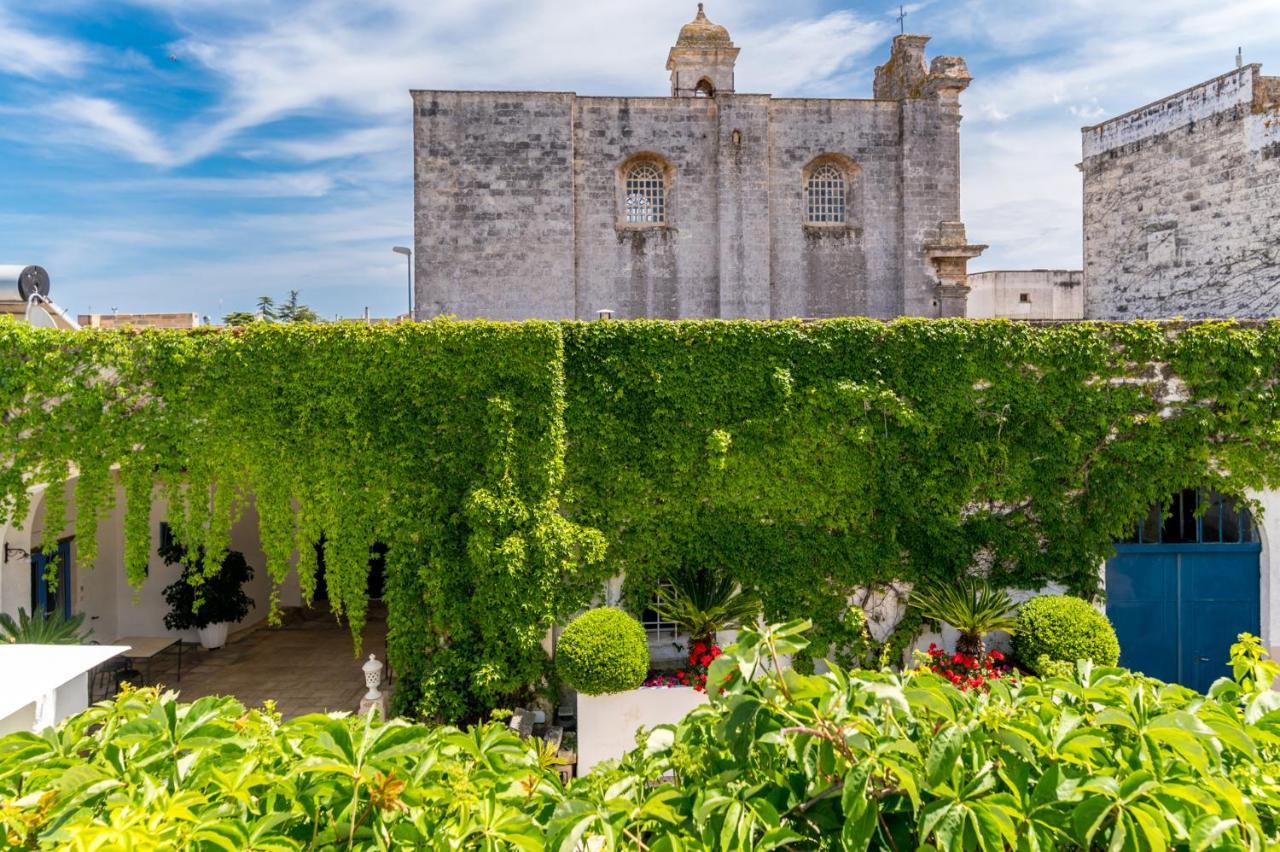 Masseria La Macchiola & Corti Del Mito Spongano Exterior foto